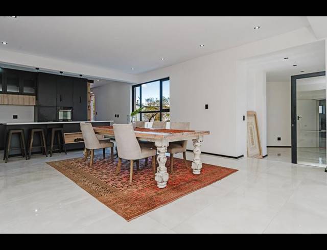 4 BEDROOM HOUSE FOR SALE IN FOURWAYS